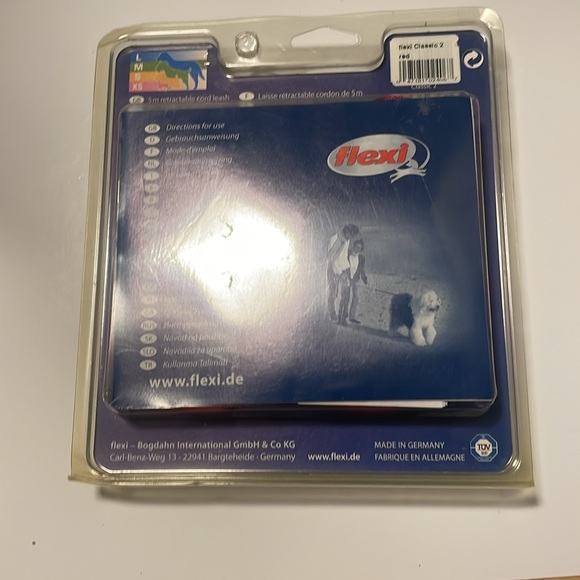 Classic Flexi Retractable Leash - Picture 2 of 2